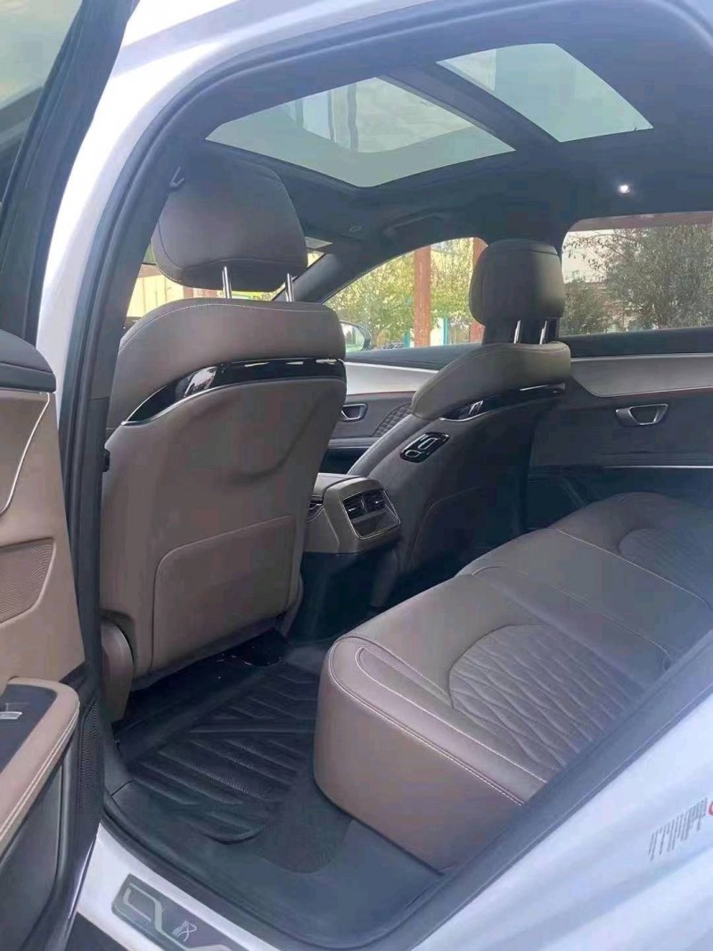 东营23年比亚迪汉4