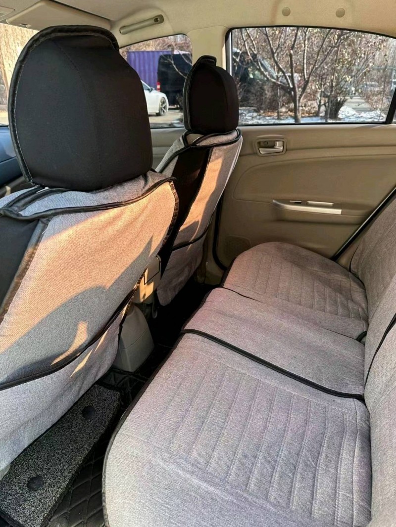 沈阳17年长安汽车悦翔7