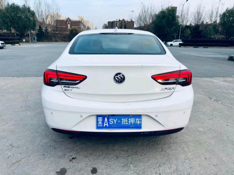 沈阳19年别克君威6