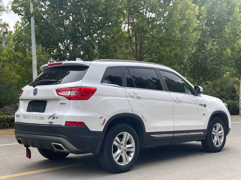 徐州18年长安汽车CS757