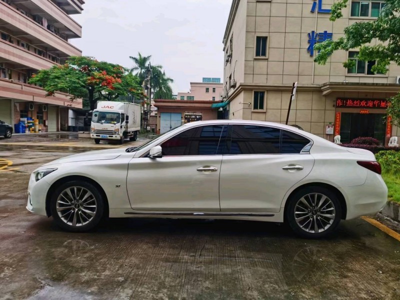 東莞19年英菲尼迪Q50L8