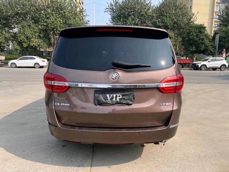 济宁19年别克GL89