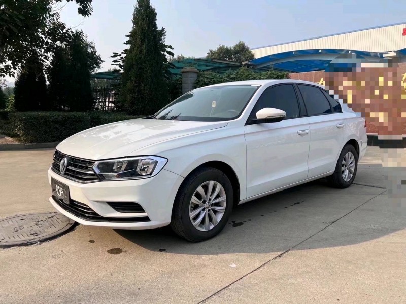 济宁17年大众宝来3