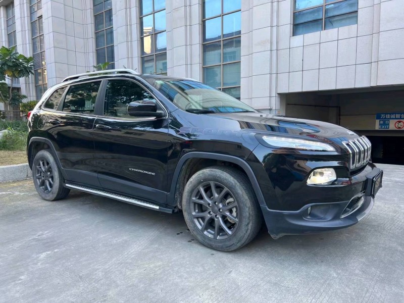 东莞21年Jeep自由光3