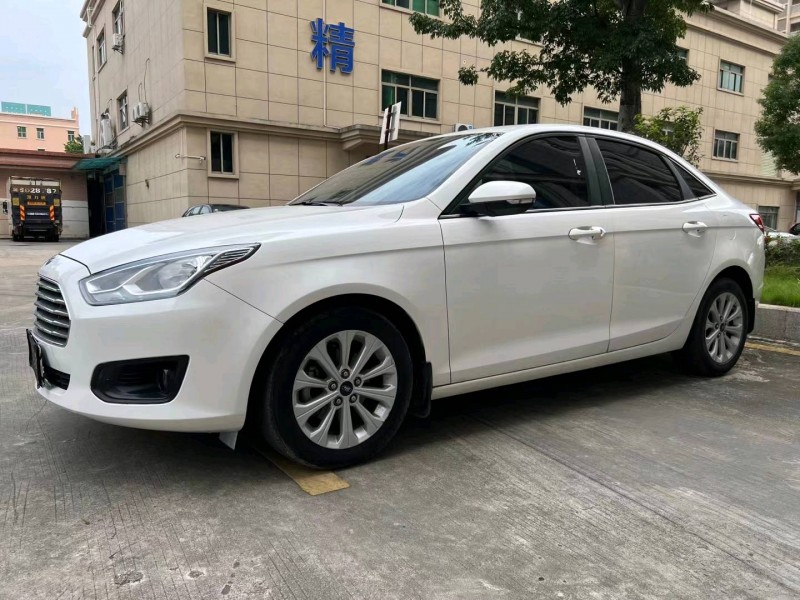 东莞18年福特福睿斯2