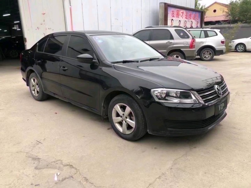 济宁18年大众朗逸2