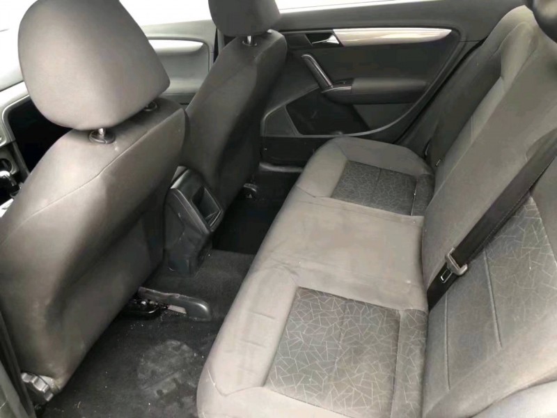 济宁18年大众朗逸5