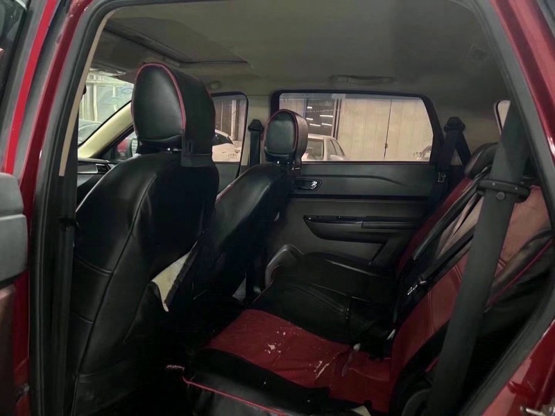 济宁17年力帆汽车迈威6