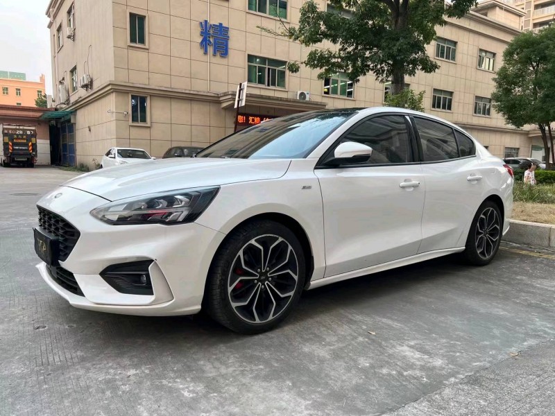 东莞22年福特福克斯2