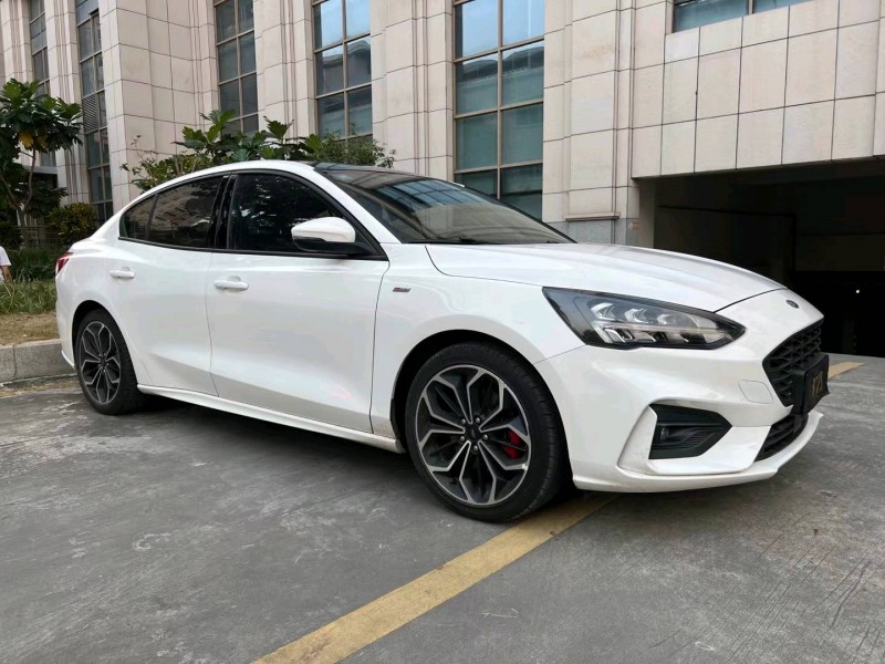 东莞22年福特福克斯3