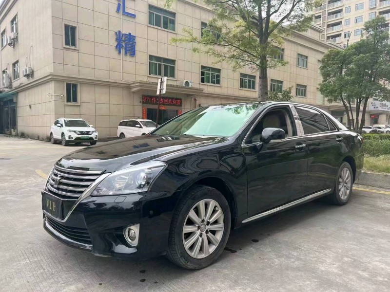 东莞13年丰田皇冠3