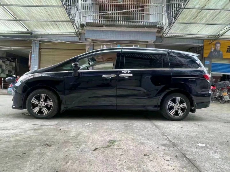 重庆16年本田奥德赛2