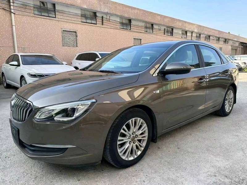 珠海17年别克英朗GT3