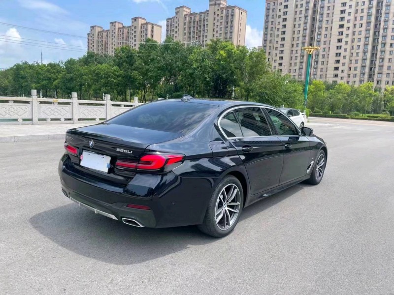 徐州22年宝马5系4