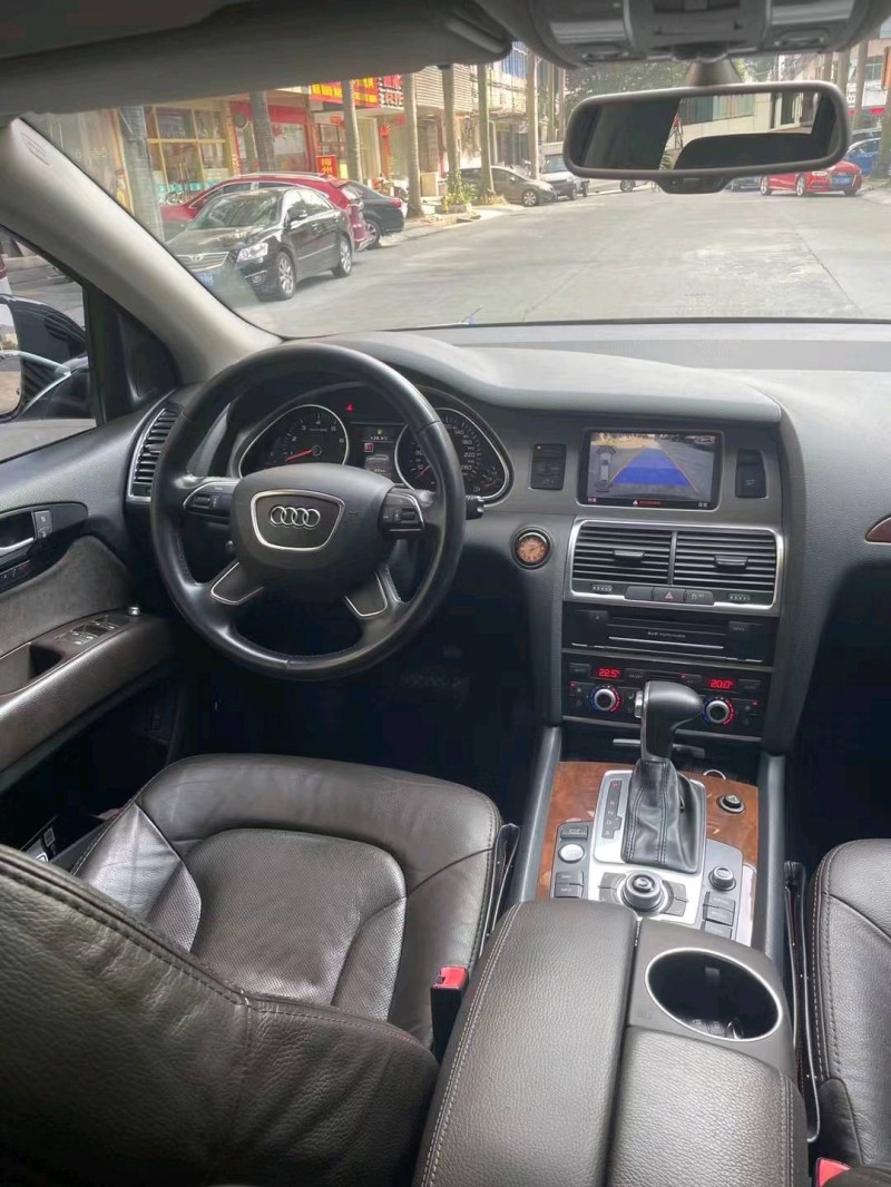 佛山14年奥迪Q76