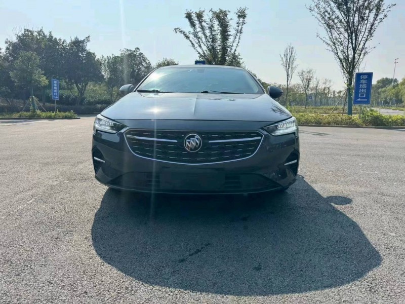 嘉兴22年别克君威1