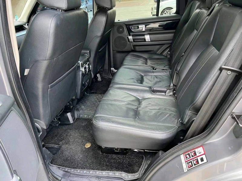 邵阳13年路虎发现8