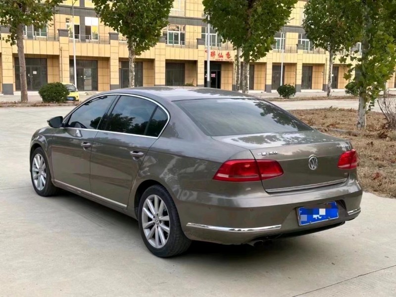 东营13年大众迈腾4