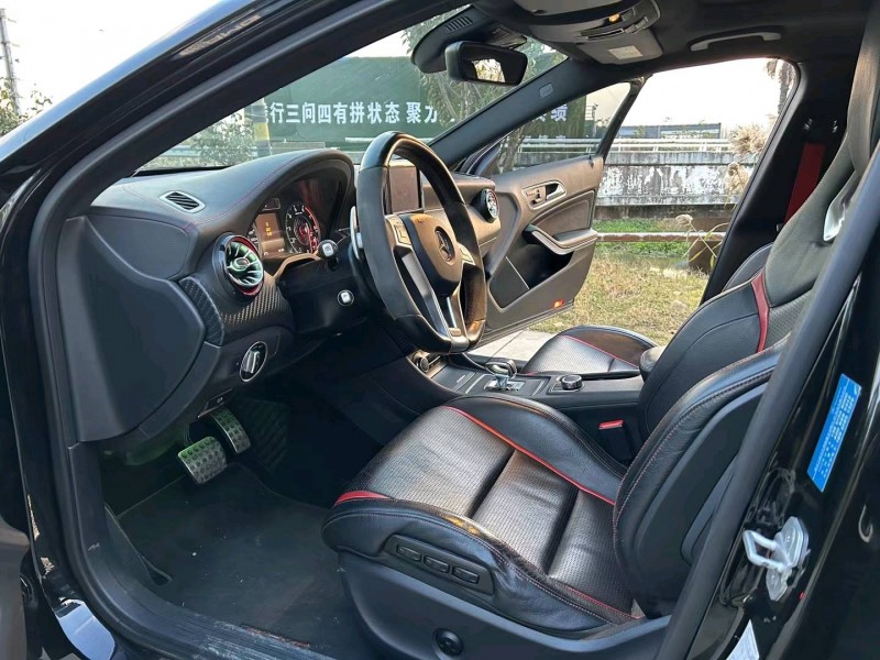 徐州15年奔驰AMG4