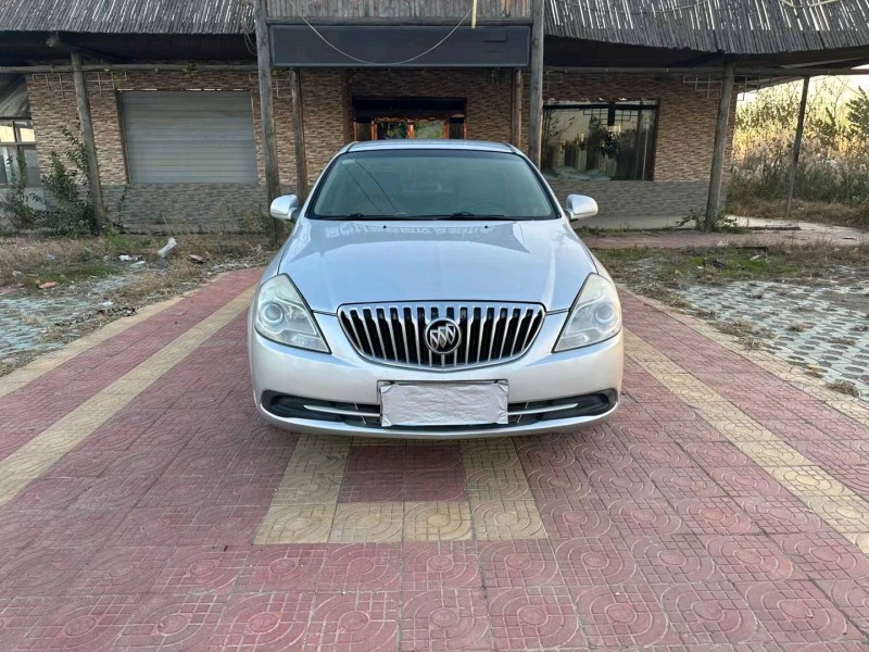 徐州15年别克凯越1