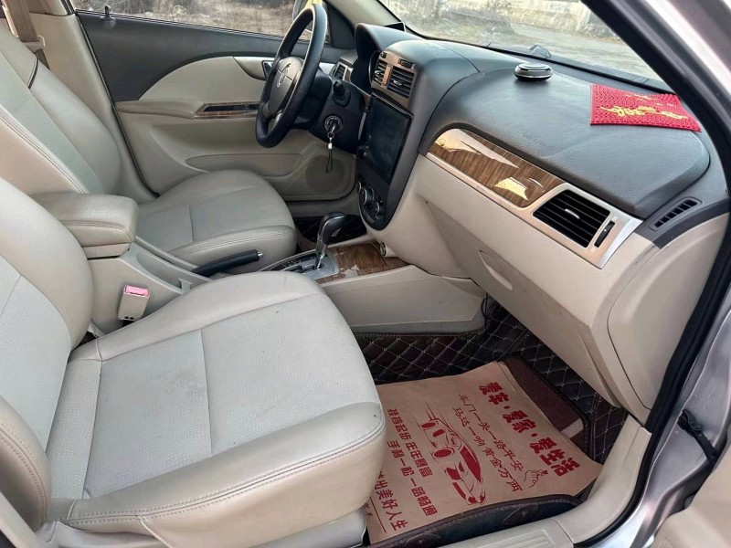 徐州15年别克凯越6