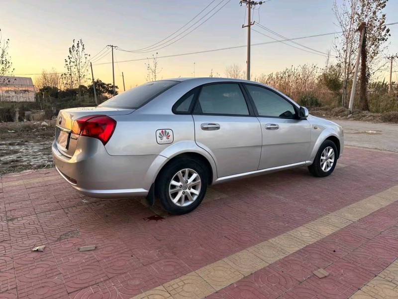 徐州15年别克凯越8