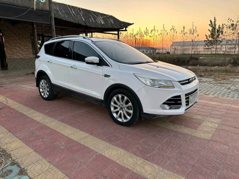 徐州13年福特翼虎2