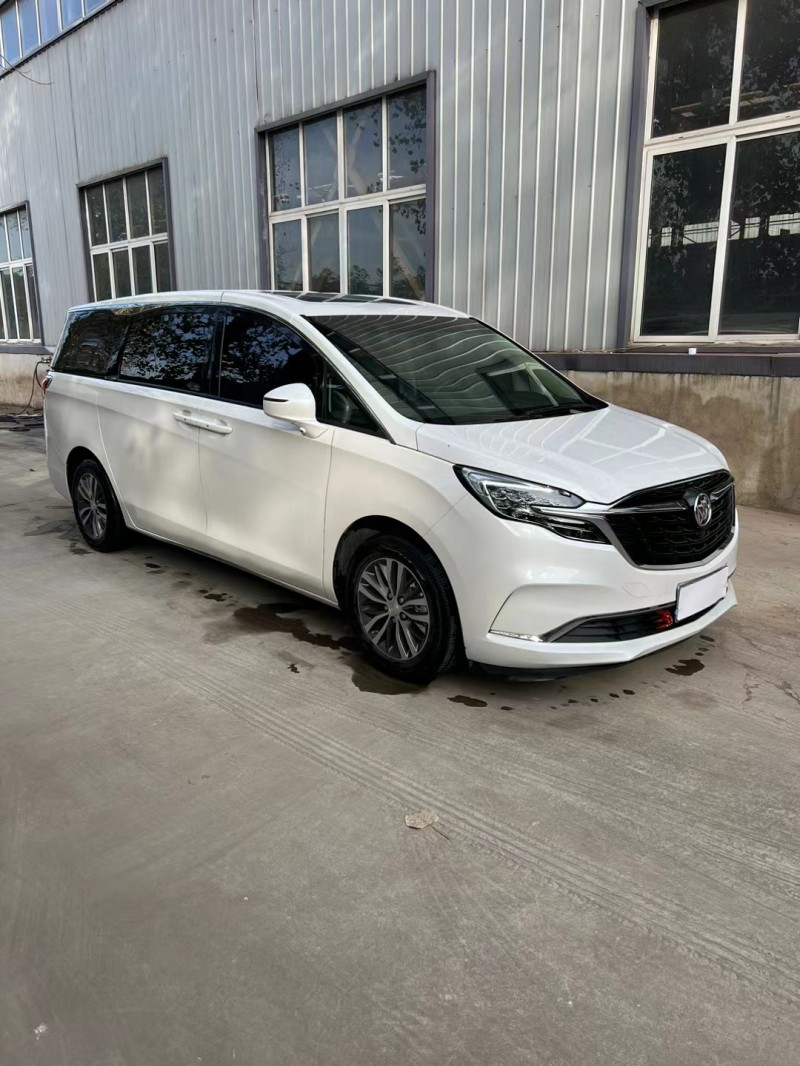 徐州22年别克GL83