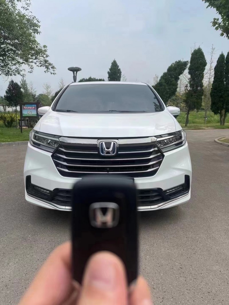 济宁22年本田奥德赛1