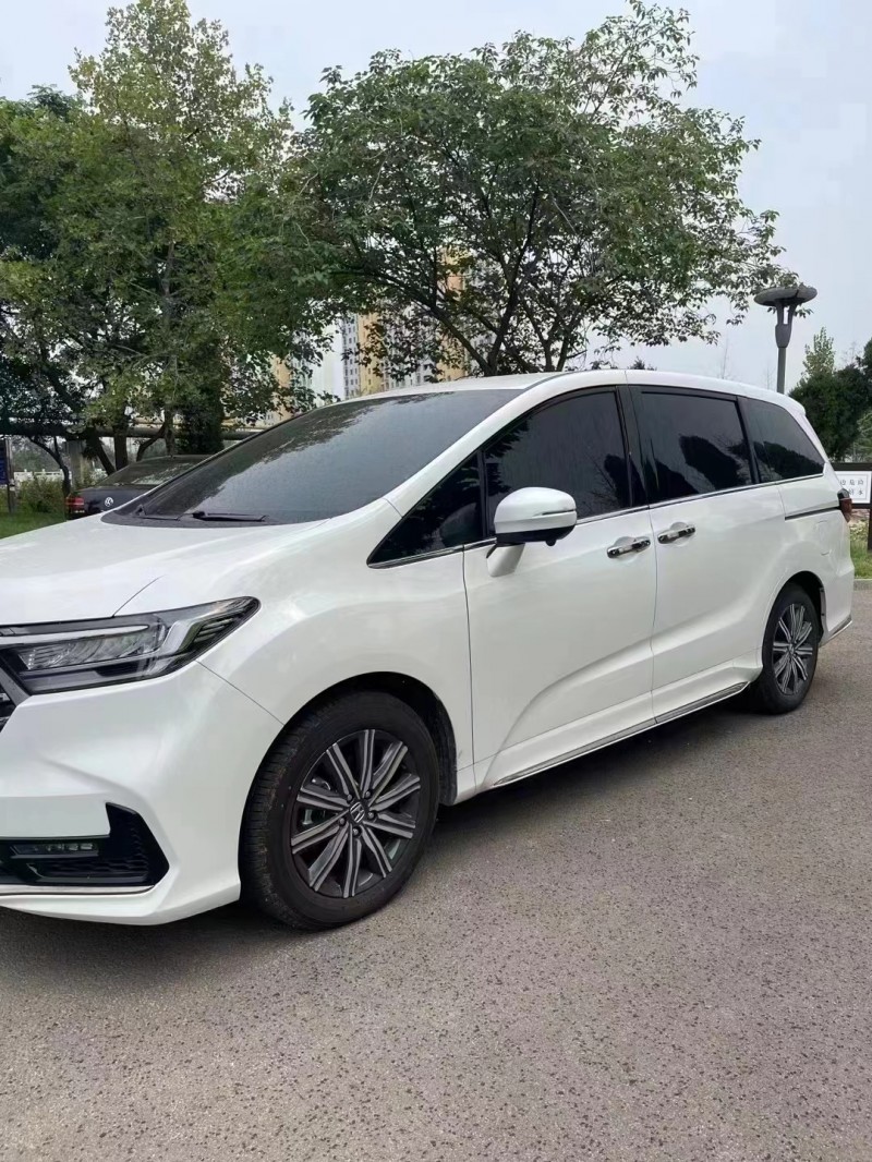 济宁22年本田奥德赛2