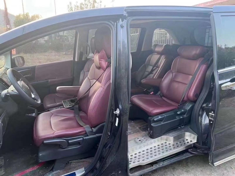 济宁20年本田奥德赛7