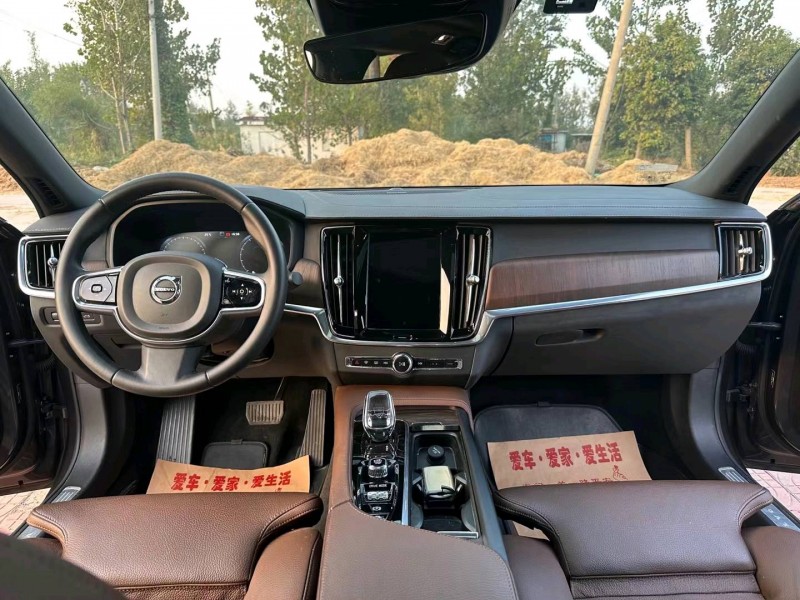 徐州21年沃尔沃S905