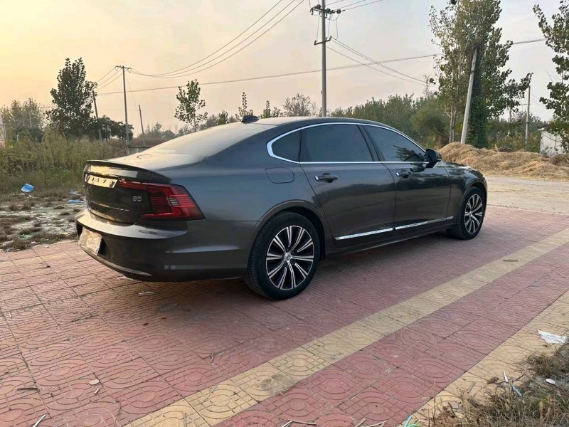 徐州21年沃尔沃S908