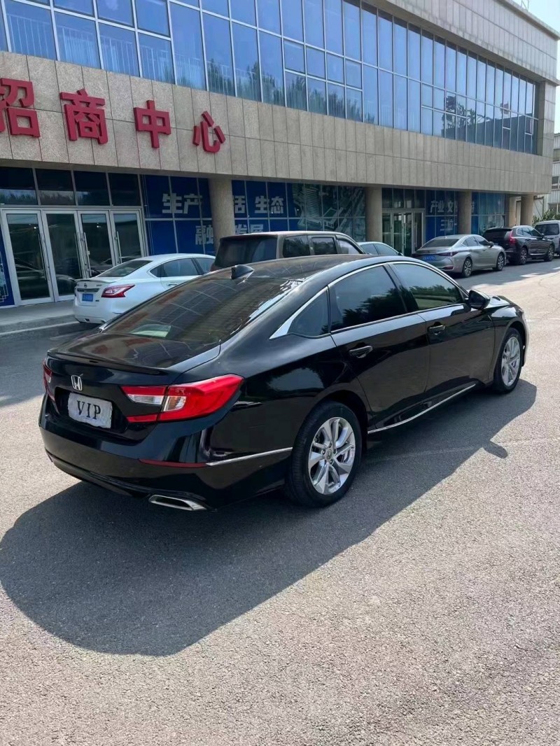 沈阳20年本田雅阁7