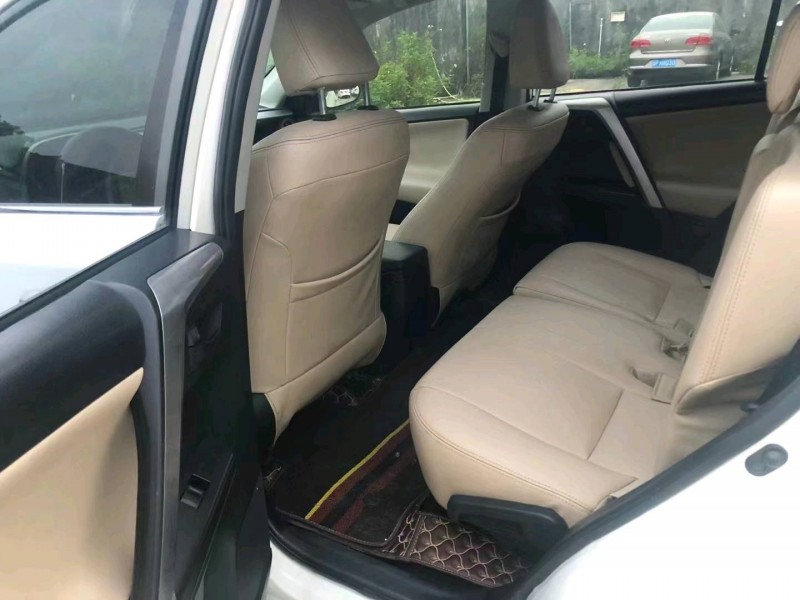 珠海16年丰田RAV4荣放5