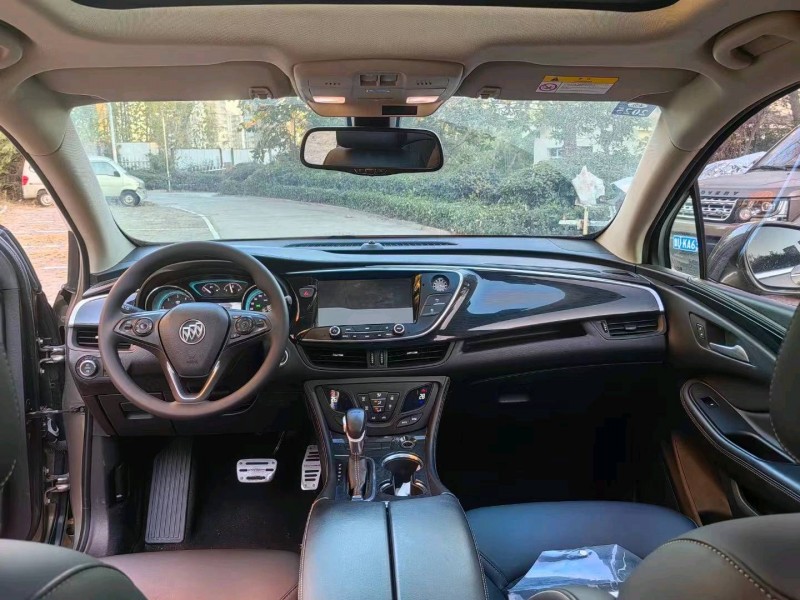 青岛17年别克昂科威5