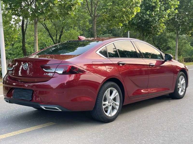 徐州22年别克君威7