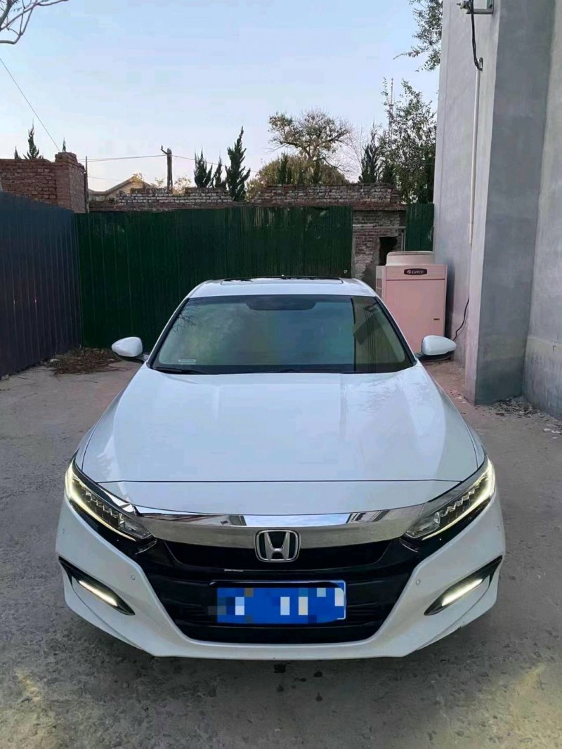 嘉兴21年本田雅阁1