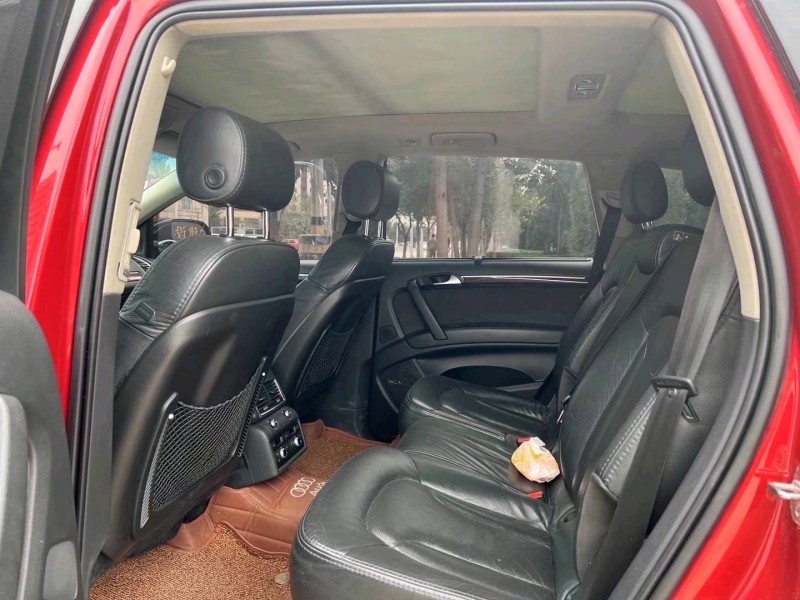 济宁14年奥迪Q76