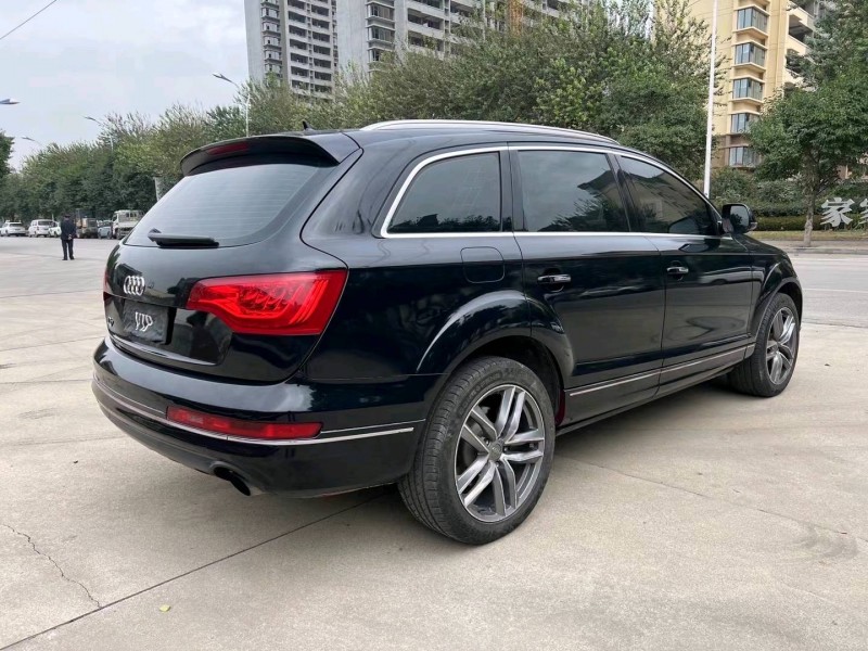 济宁14年奥迪Q77