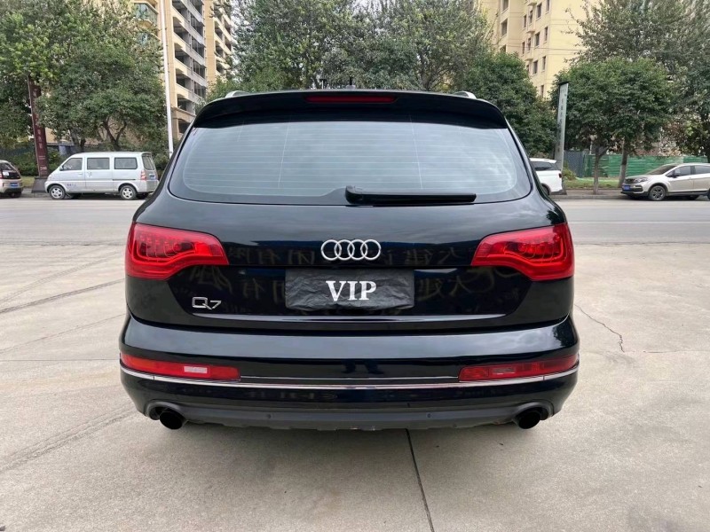 济宁14年奥迪Q79