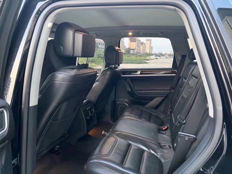 济宁15年大众途锐6