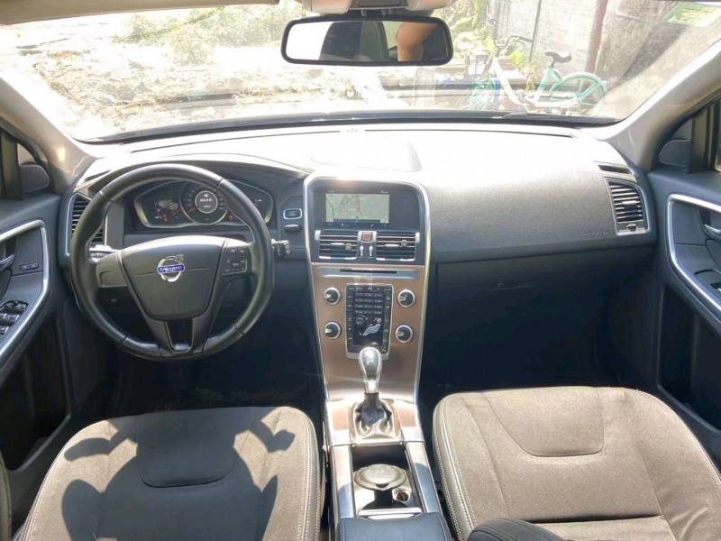 广州16年沃尔沃XC604
