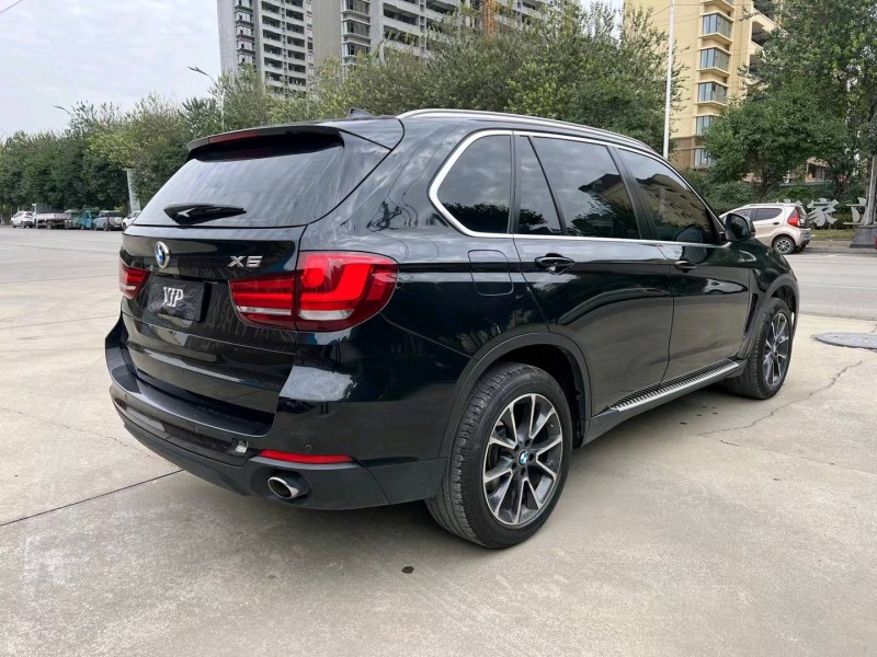 济宁15年宝马X57