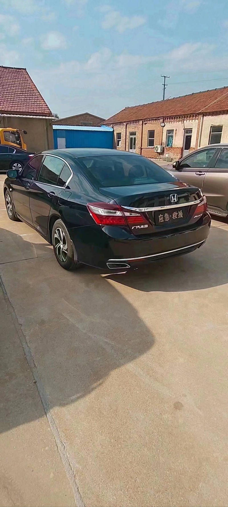 济宁18年本田雅阁9