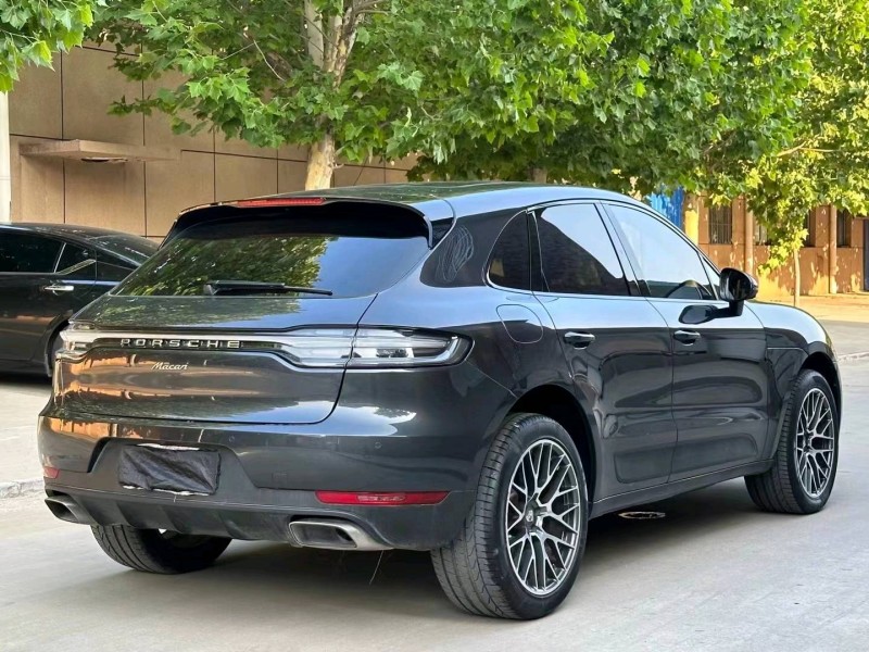 唐山21年保时捷Macan9