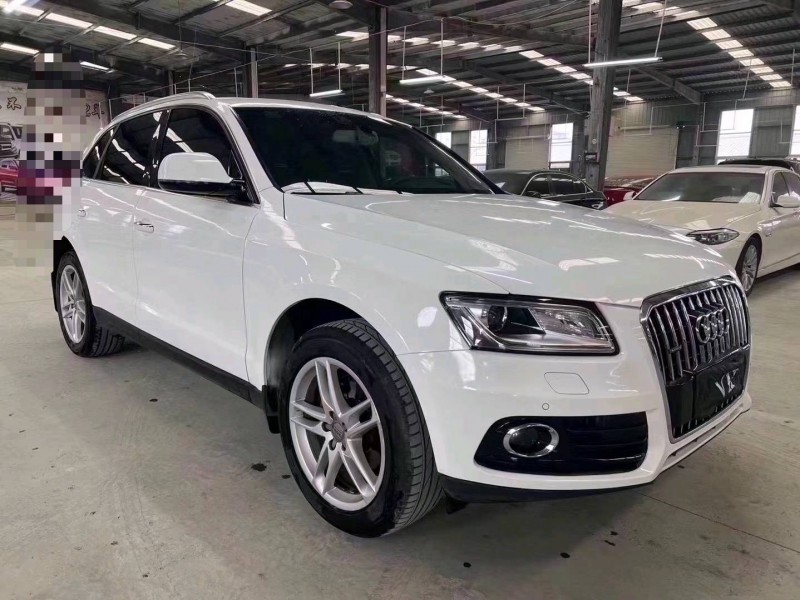 济宁17年奥迪Q52