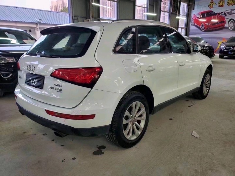 济宁14年奥迪Q57