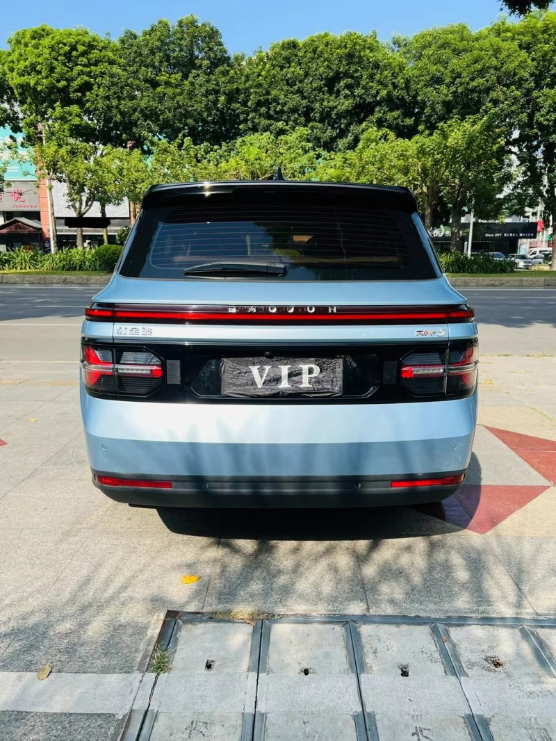 東莞20年寶駿rm59