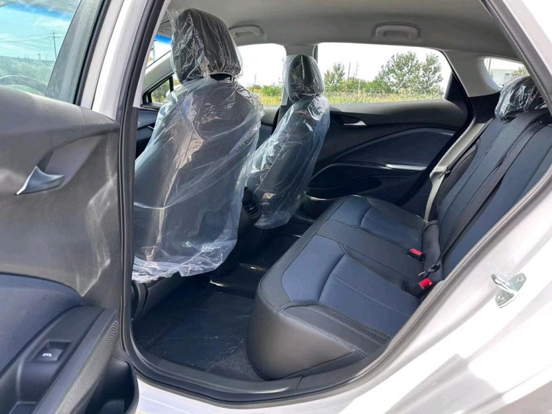 盐城23年别克微蓝4